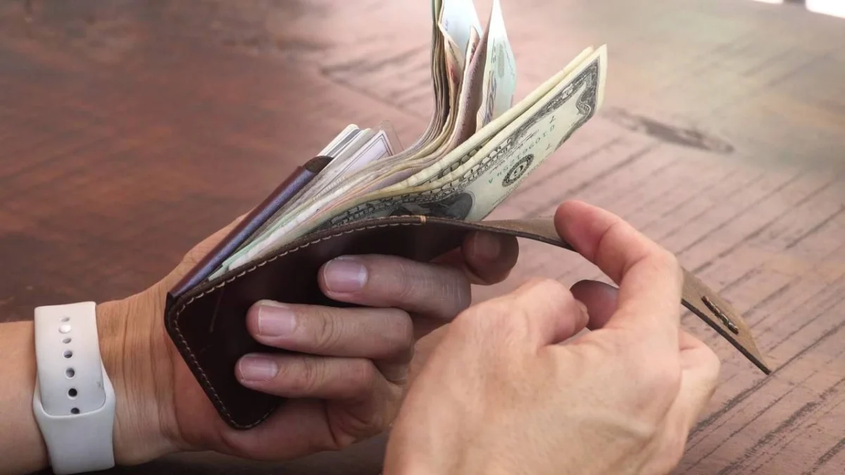 Slim Genuine Leather Front Pocket Wallet – Handmade by Saigon Leather - Image 6