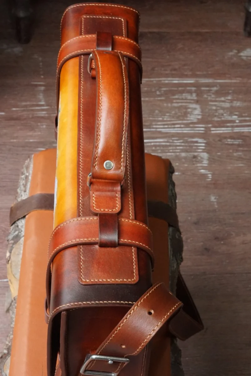 Saigon Leather’s Customizable Artfully Engraved Leather Briefcase version Singapore - Image 6