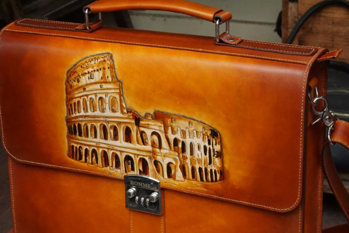 Saigon Leather’s Customizable Artfully Engraved Leather Briefcase - version Colosseum Rome - Image 5