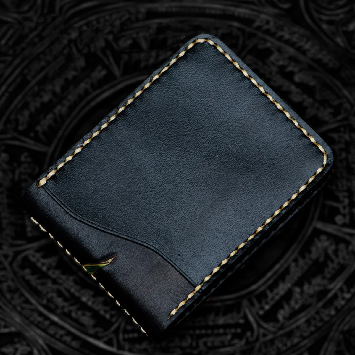 Saigon Leather Elegance Carved Leather Wallet W707 - Image 2