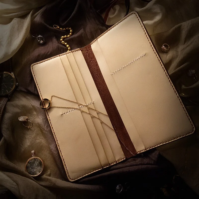 Saigon-Leather Artisan’s Touch Long Wallet E724