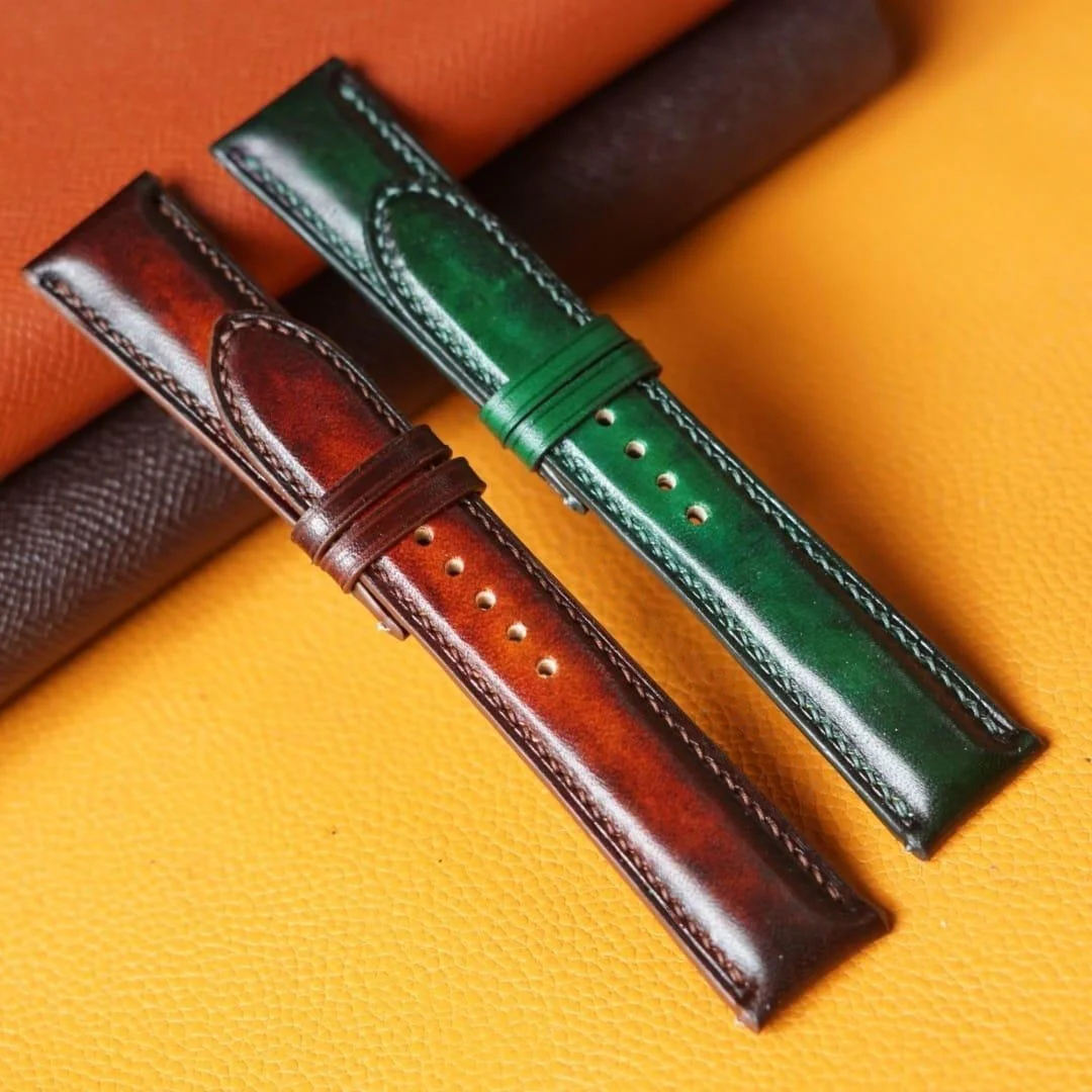 Saigon-Leather Handcrafted Patina Leather Watch Strap - Image 5
