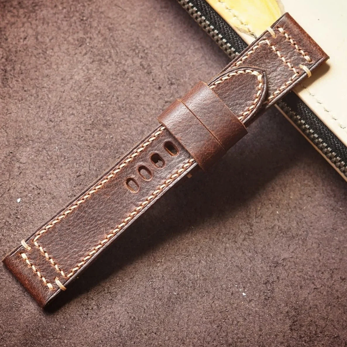 Saigon-Leather Handcrafted Watch Strap - Image 2