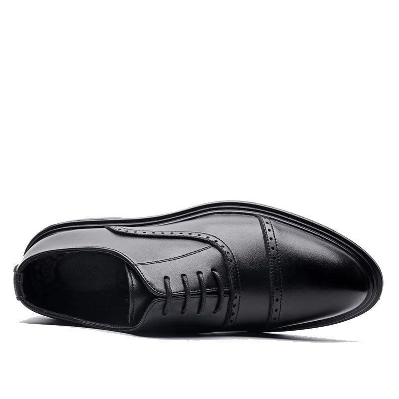 British Fashion Retro Carved Brogue Oxford Shoes - Trendy Pointy Business Formal Shoes for Men - Image 4