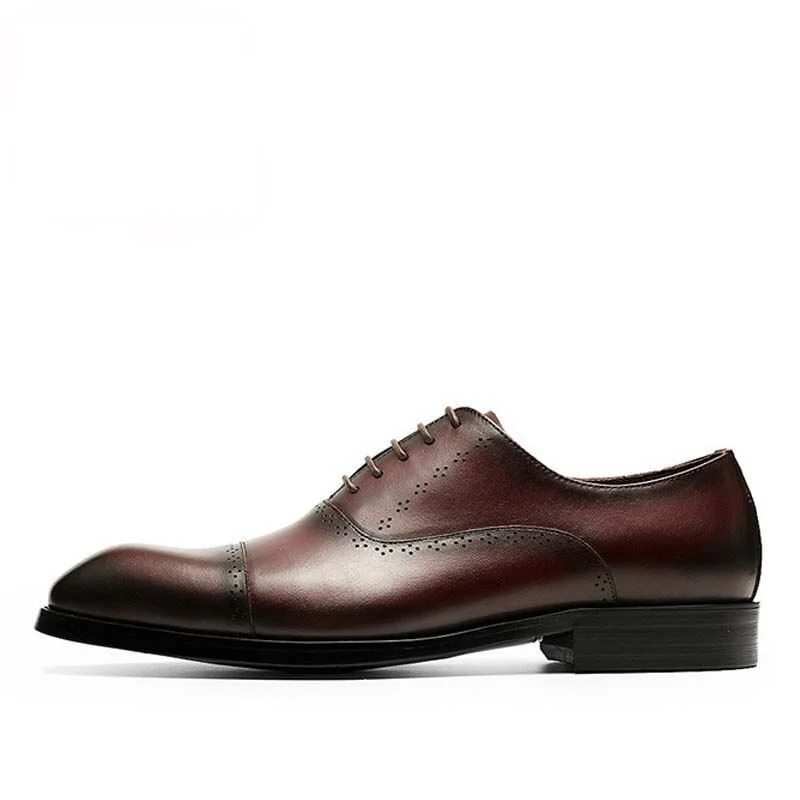 Genuine Leather British Style Pointed Toe Brogue Oxford Shoes - Retro Carved Wedding & Hairstylist Shoes for Men - Image 2