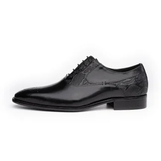 Black Cowhide Handmade Men’s Office Shoes - Breathable Lace-up Design