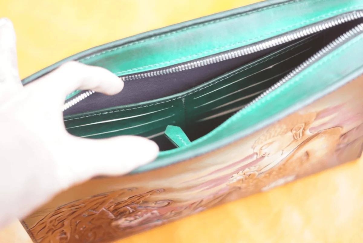 Saigon Leather’s Customizable Double-Sided Engraved Leather Handbag – Enlightenment Amidst Darkness Edition - Image 8