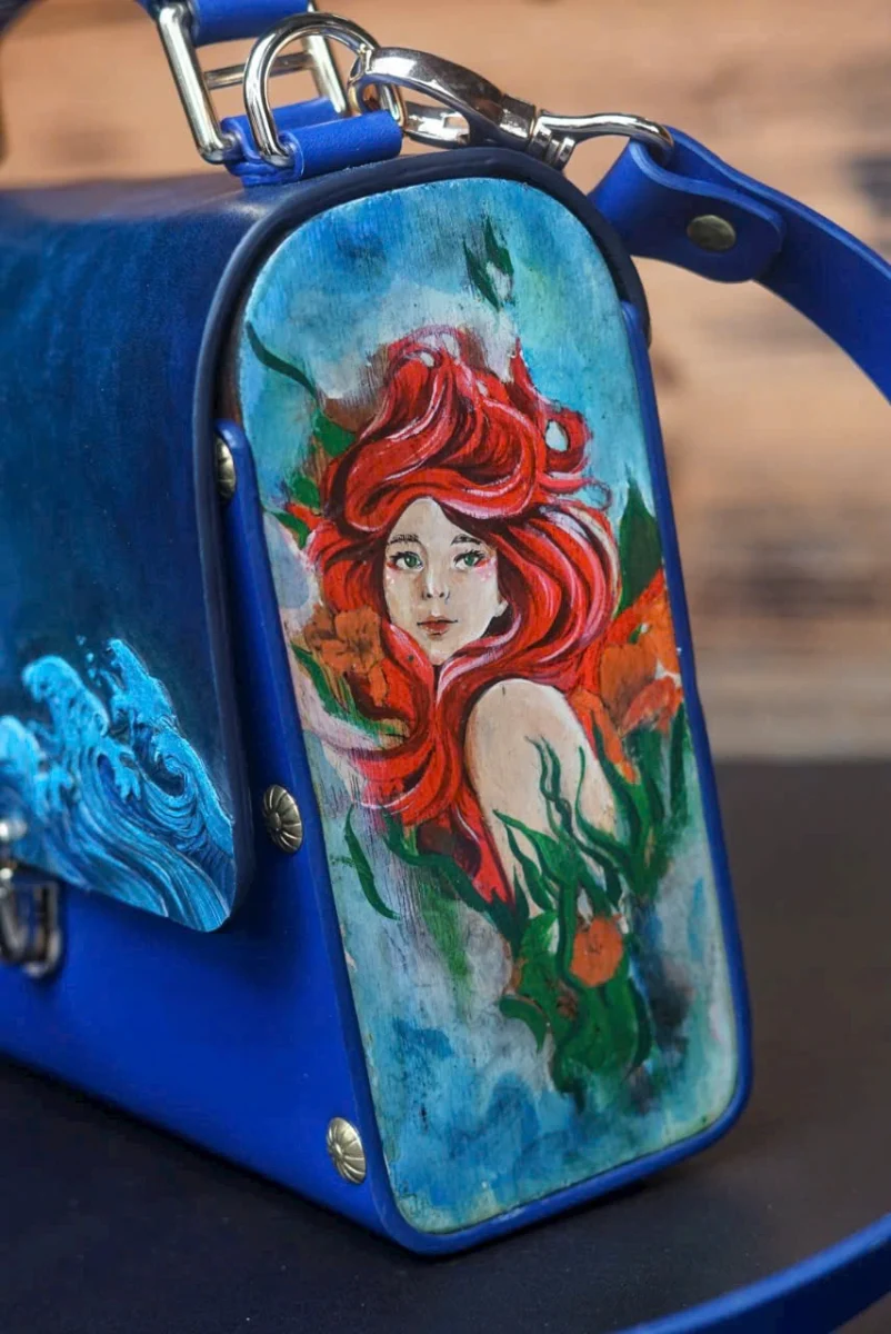 Saigon Leather’s Handcrafted Leather Bag – Ocean Wave Art Edition - Image 7