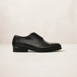 Saigon Leather’s Oslo Wholecut Oxford – Hand-Patinated Full-Grain Leather with Ebony Black Finish