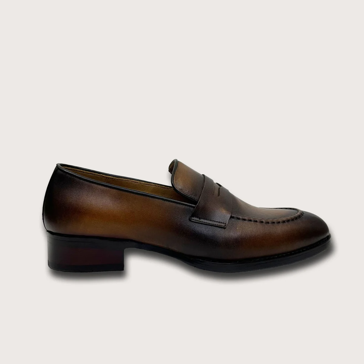 Saigon Leather's Oxford Penny Loafers with Patina Finish - Image 3
