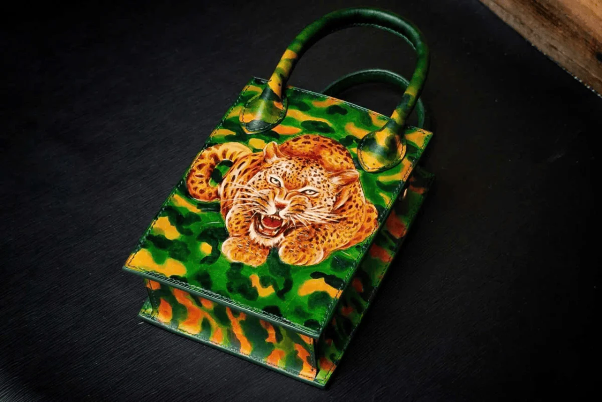Saigon Leather Hand-Painted Leather Bag “Leopard Roar” – Tropical Jungle Green