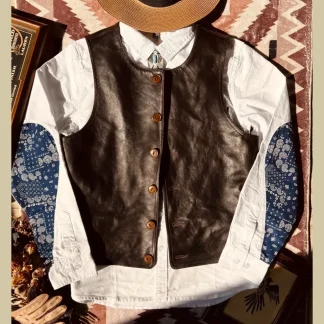 Men’s Japanese Vintage Leather Vest – Slim Fit Cowhide Workwear Vest, 1910s Classic Casual Genuine Leather Waistcoat